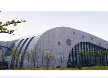 胶南会议中心外景网架工程